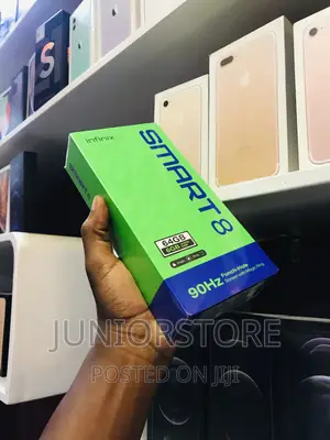 New Infinix Smart 8 64 GB Gold