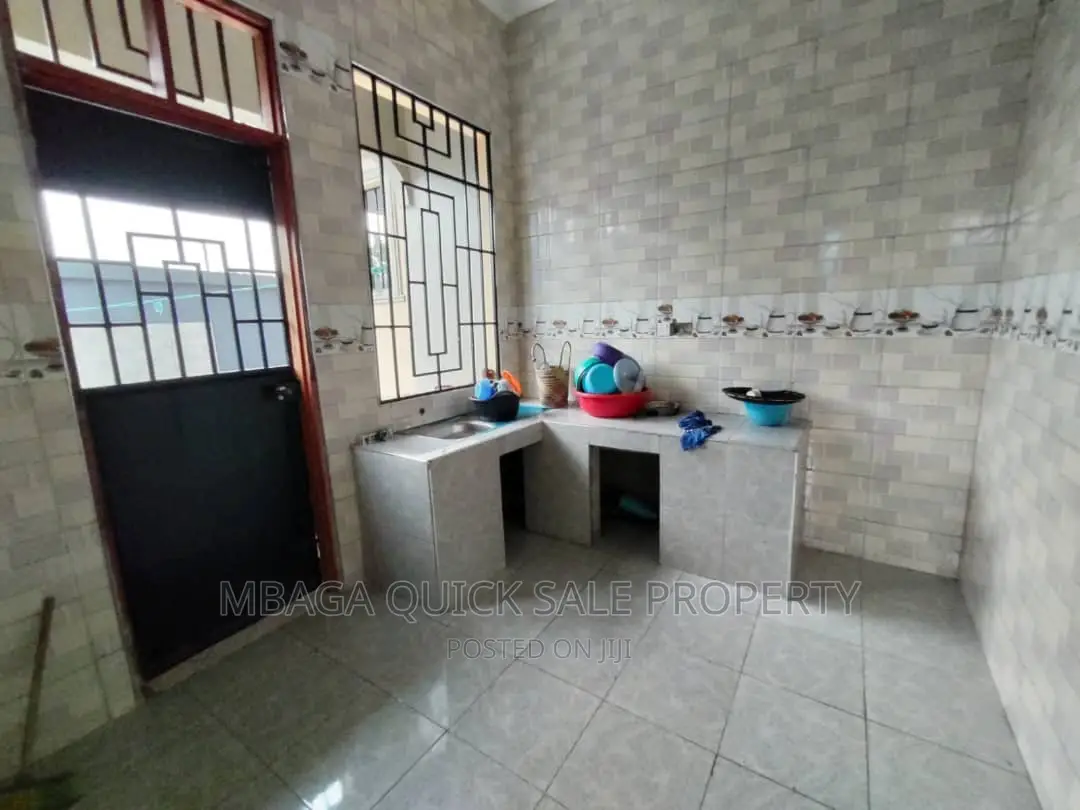 3bdrm House in Chamanzi, Mbagala for sale