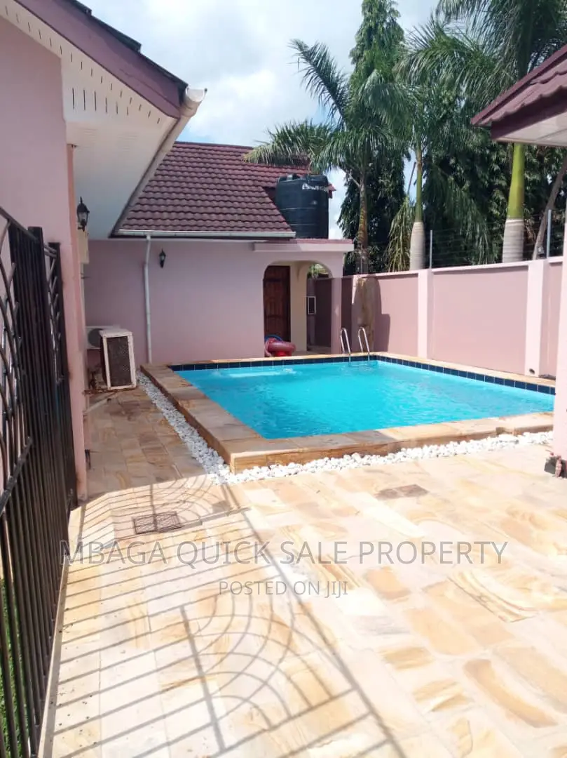 4bdrm House in Salasala Mwanzo, Mbezi for sale