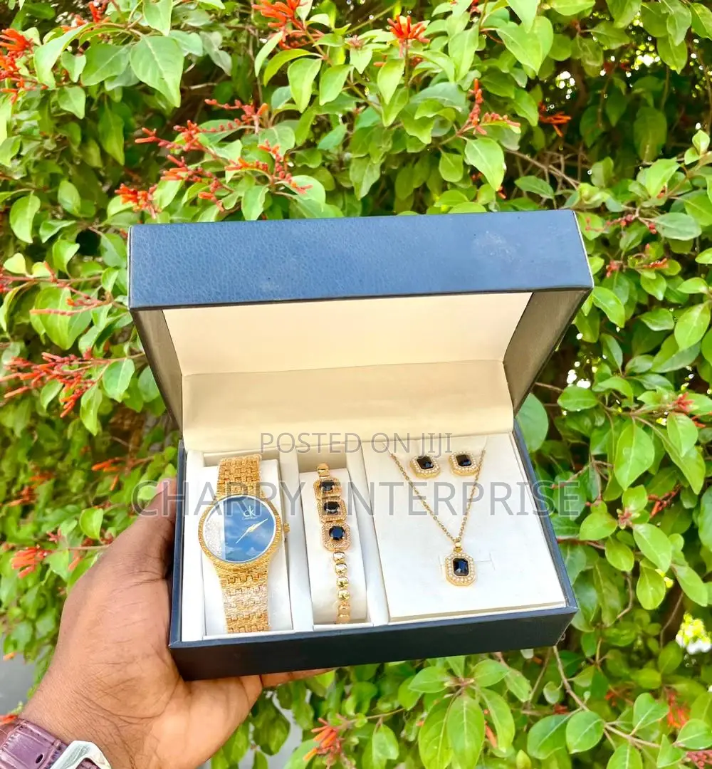 Full Set
Saa
Cheni
Hereni
Blaslet