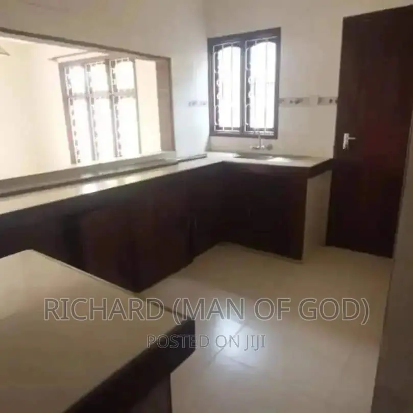 3bdrm Bungalow in Arusha for rent