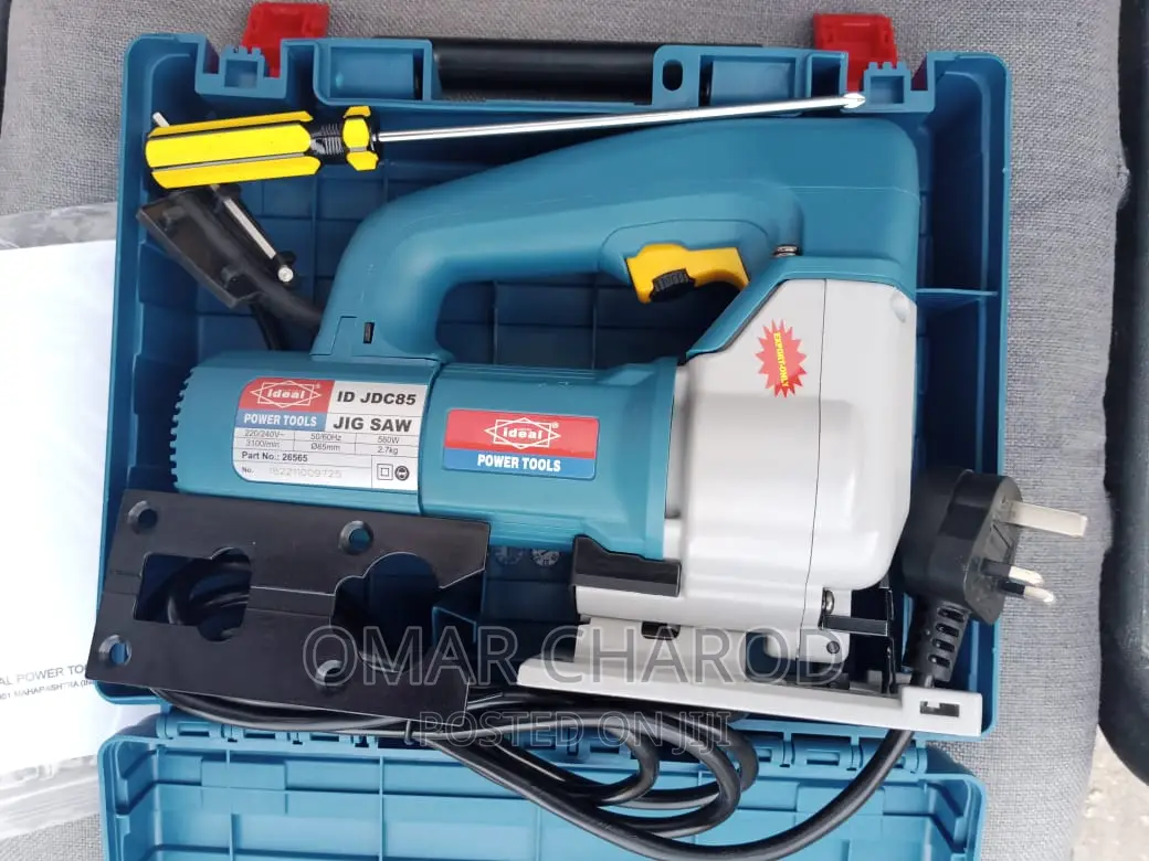 Jigsaw Machine