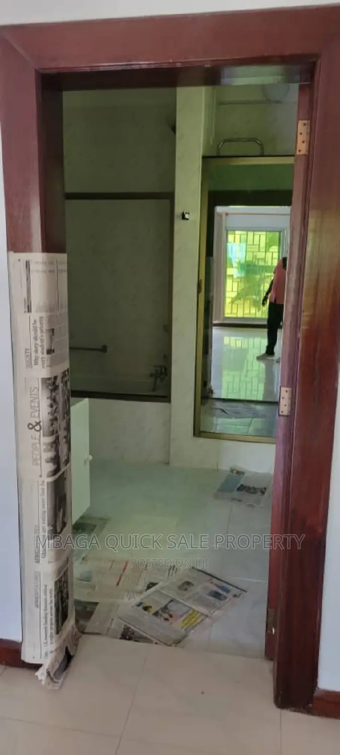 7bdrm House in Masaki  Slip Way for rent