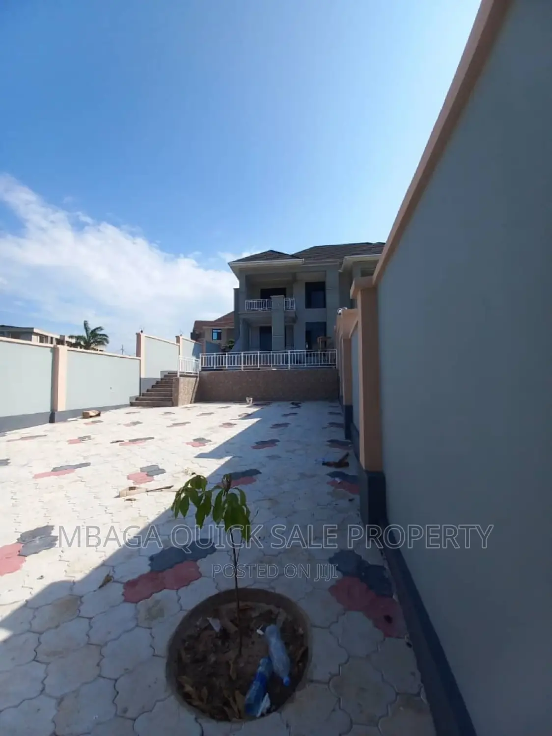 2bdrm Apartment in Makongo  Mwisho, Mlimani for rent
