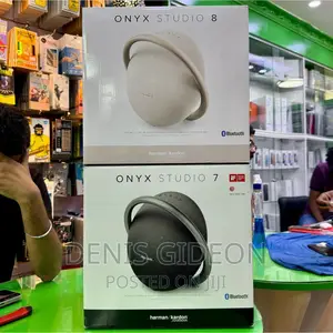 Onyx Studio 7