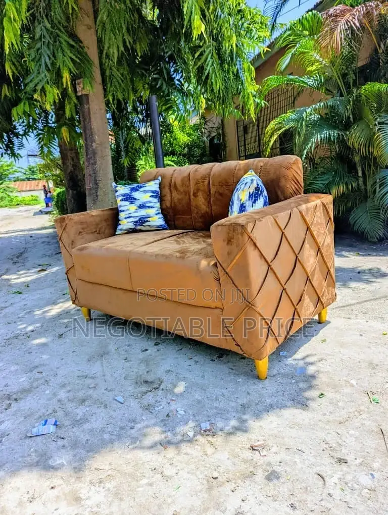 Sofa Ya Watu Wawili