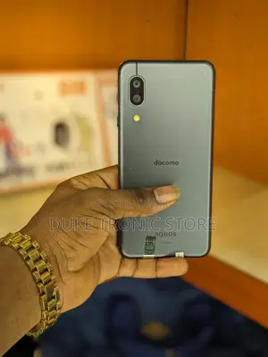 Sharp Aquos Sense 3 SHV45 64 GB Black