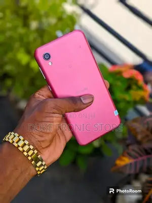Sharp Aquos Sense 2 SHV43 32 GB