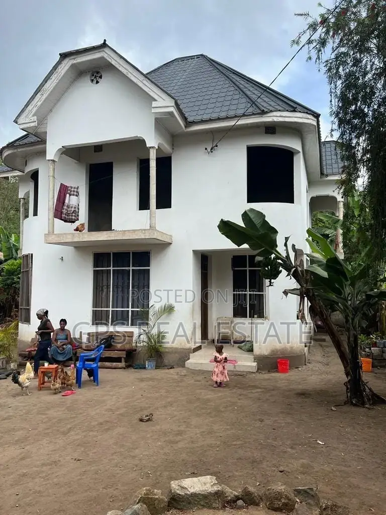4bdrm House in Usa River  Momela, Arusha for sale