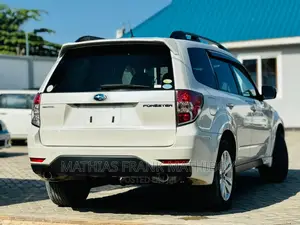 Subaru Forester 2011 White