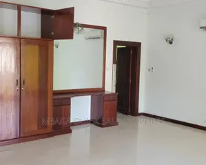 7bdrm House in Masaki for rent