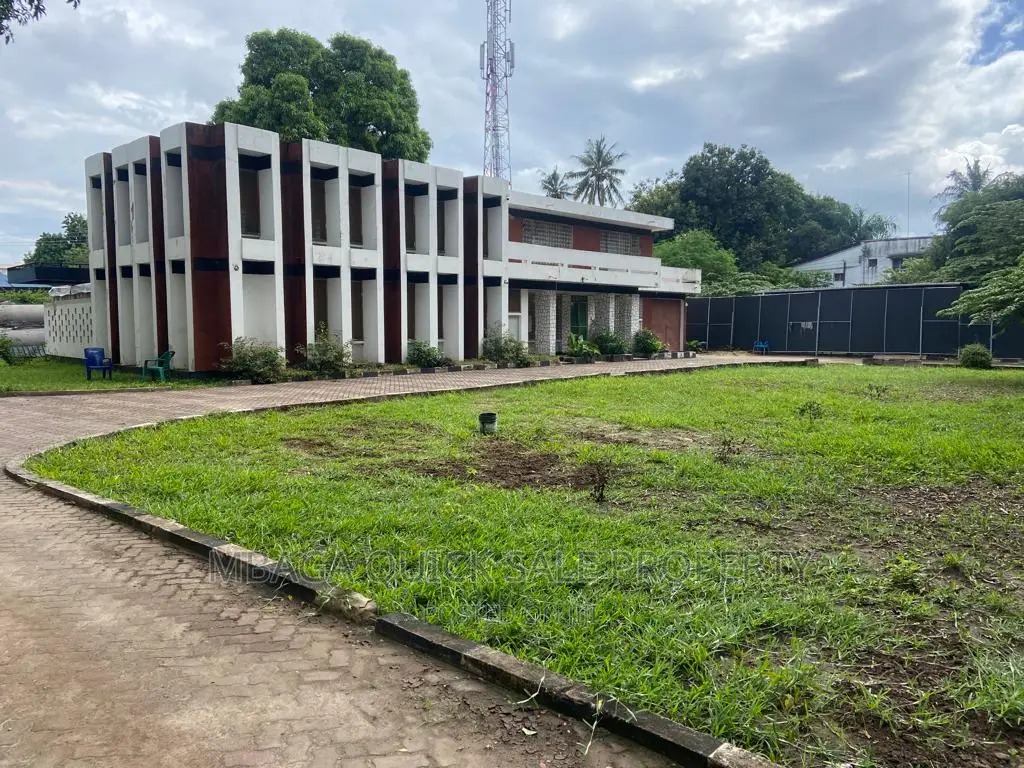 4bdrm House in Kinondoni for sale