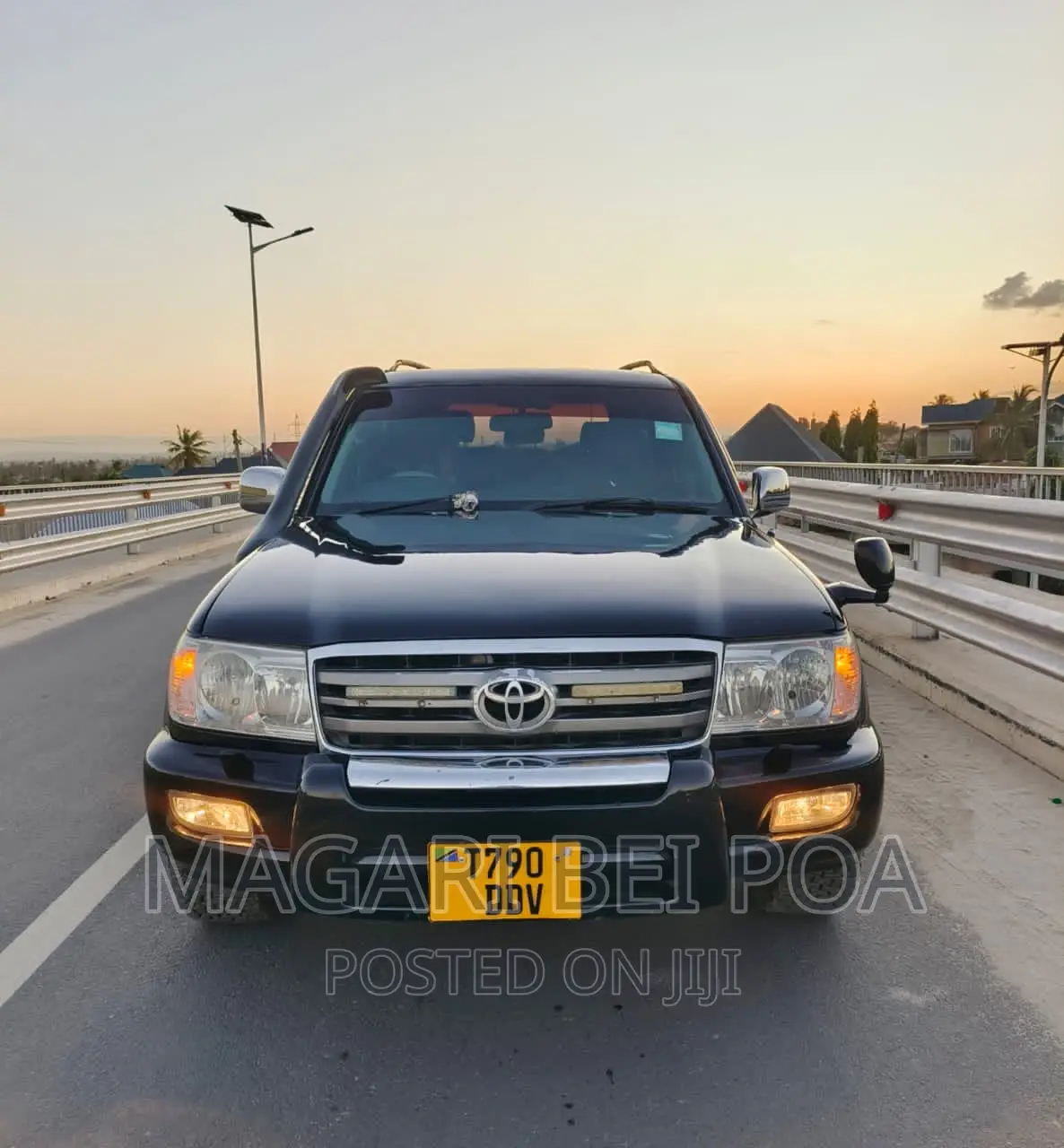 Toyota Land Cruiser 2005 Black
