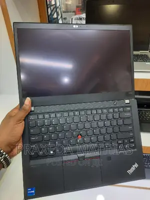 New Laptop Lenovo Thinkpad P14s 16GB Intel Core I7 SSD 512GB