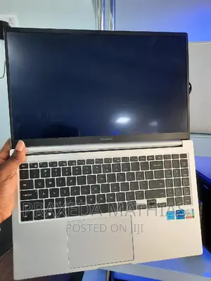 Samsung Galaxy Book3 360 15 NP750QFG 16GB Intel Core I7 SSD 512GB