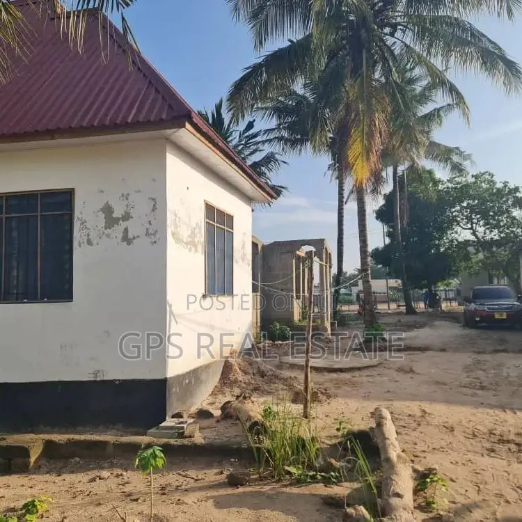 3bdrm House in Saku Ilulu, Temeke for sale