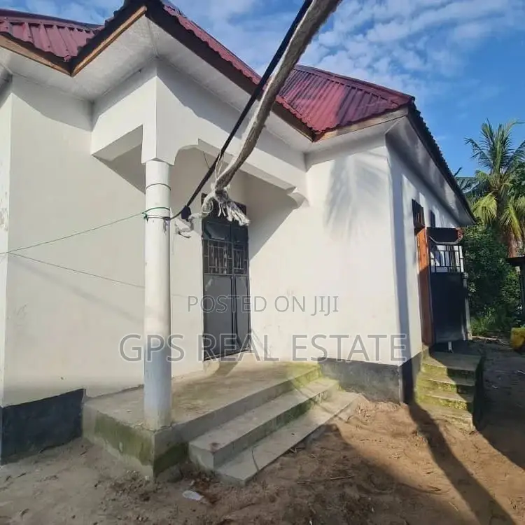3bdrm House in Saku Ilulu, Temeke for sale