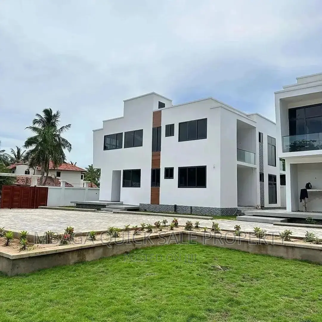 3bdrm Apartment in Mbez Beach for rent
