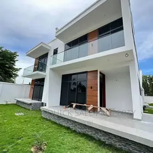 3bdrm Apartment in Mbez Beach for rent