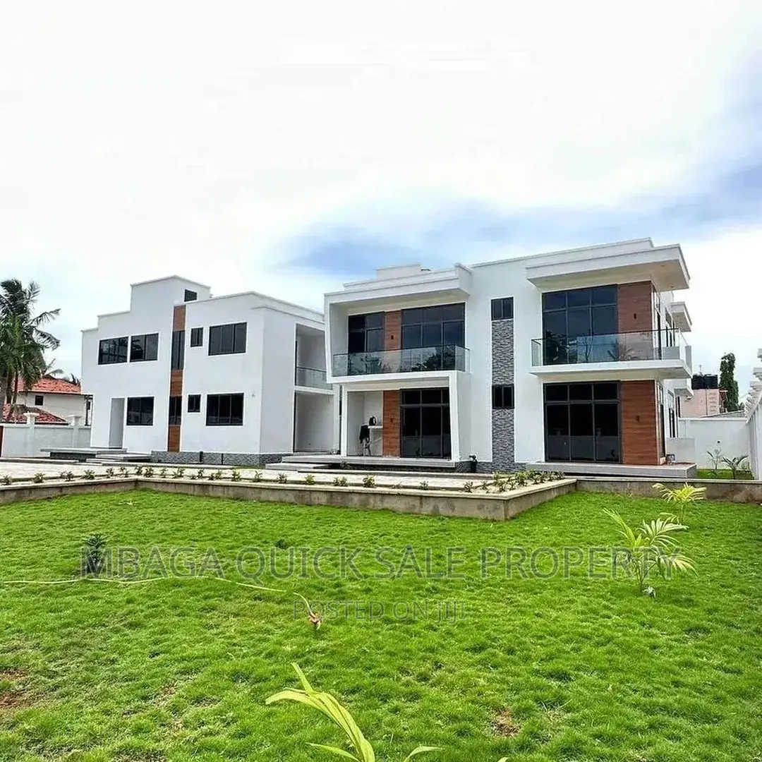 3bdrm Apartment in Mbez Beach for rent