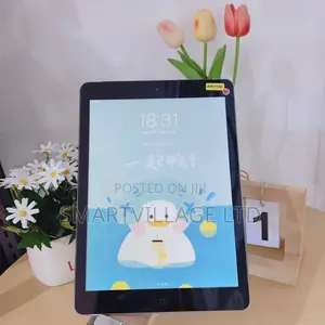 Apple iPad Air 32 GB Gray