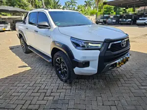 Toyota Hilux 2.8 Diesel 2020 White