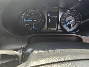 Toyota Hilux 2.8 Diesel 2020 White