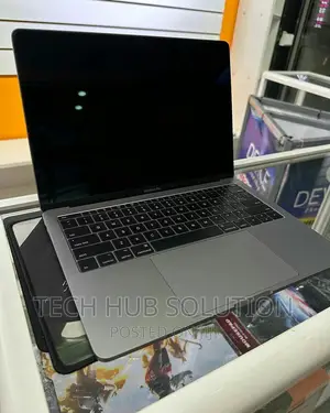 New Laptop Apple MacBook Pro 2015 16GB Intel Core I5 SSD 128GB