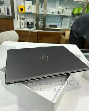 New Laptop HP Spectre 14 16GB Intel Core I7 SSD 128GB