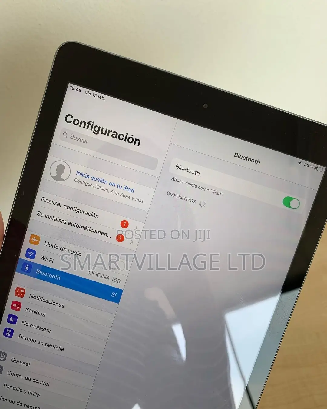 Apple iPad Air 16 GB Gray