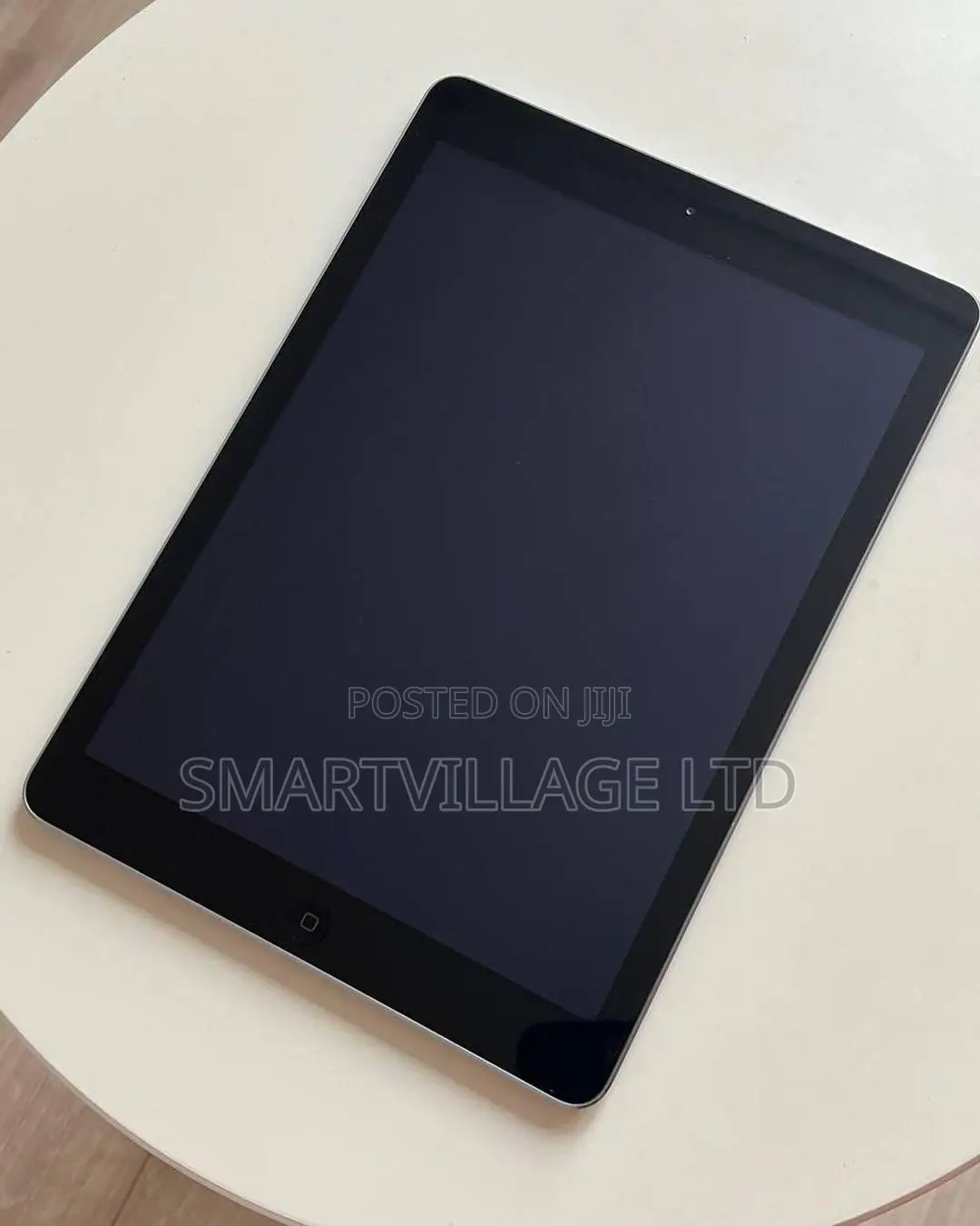 Apple iPad Air 16 GB Gray