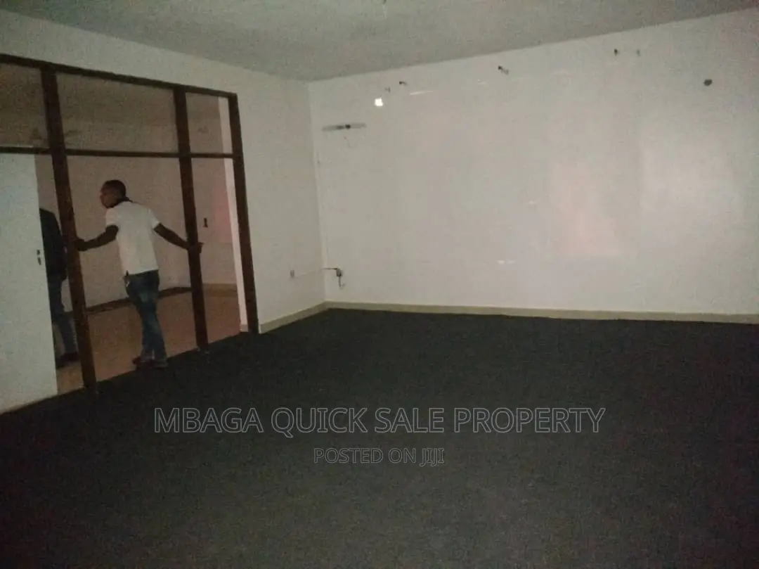 3bdrm House in Mikocheni B for rent