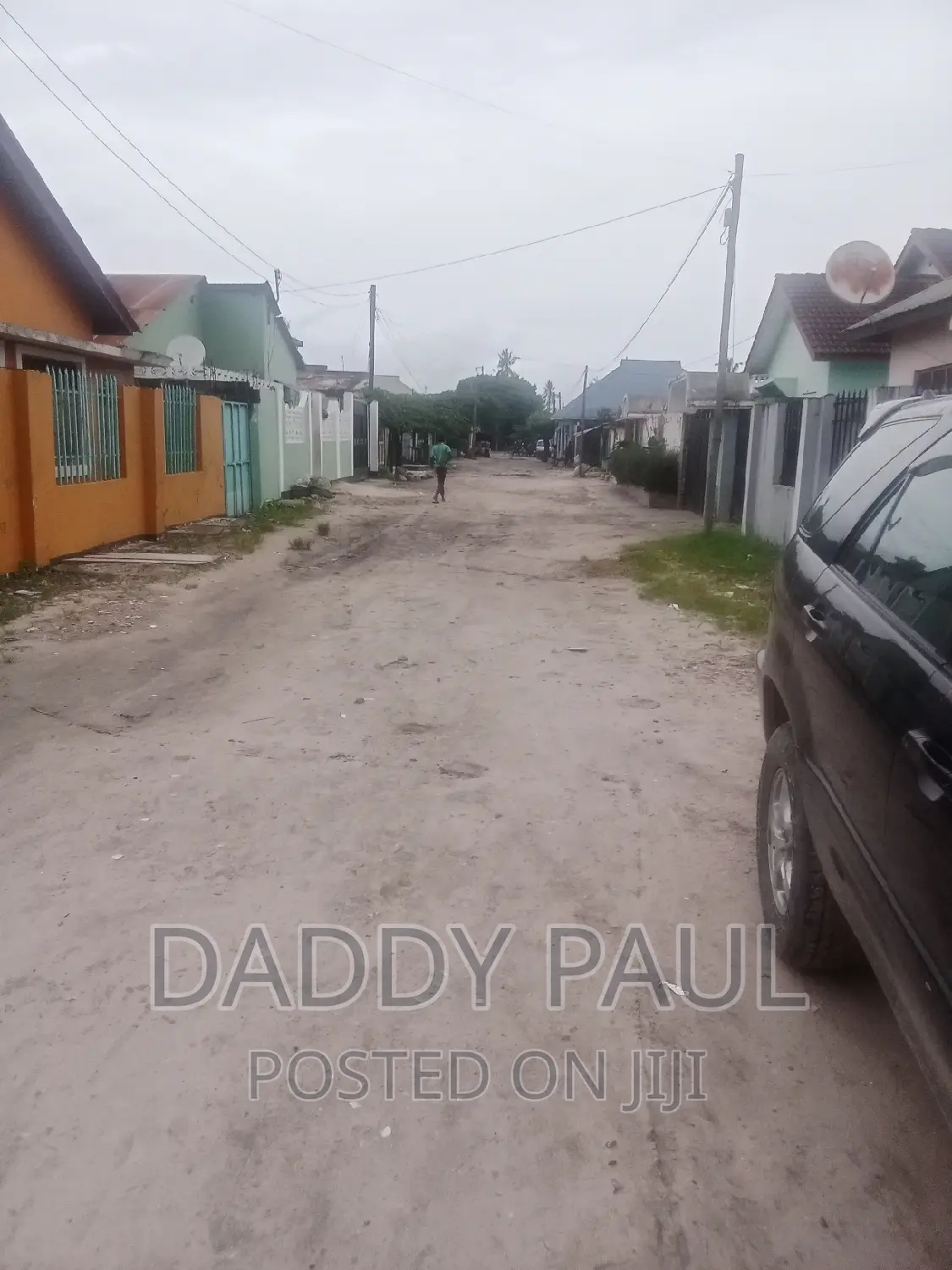 Furnished 8bdrm Room & Parlour in Mtoni for sale