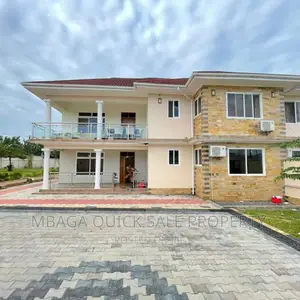 6bdrm House in Oyster Bay for rent