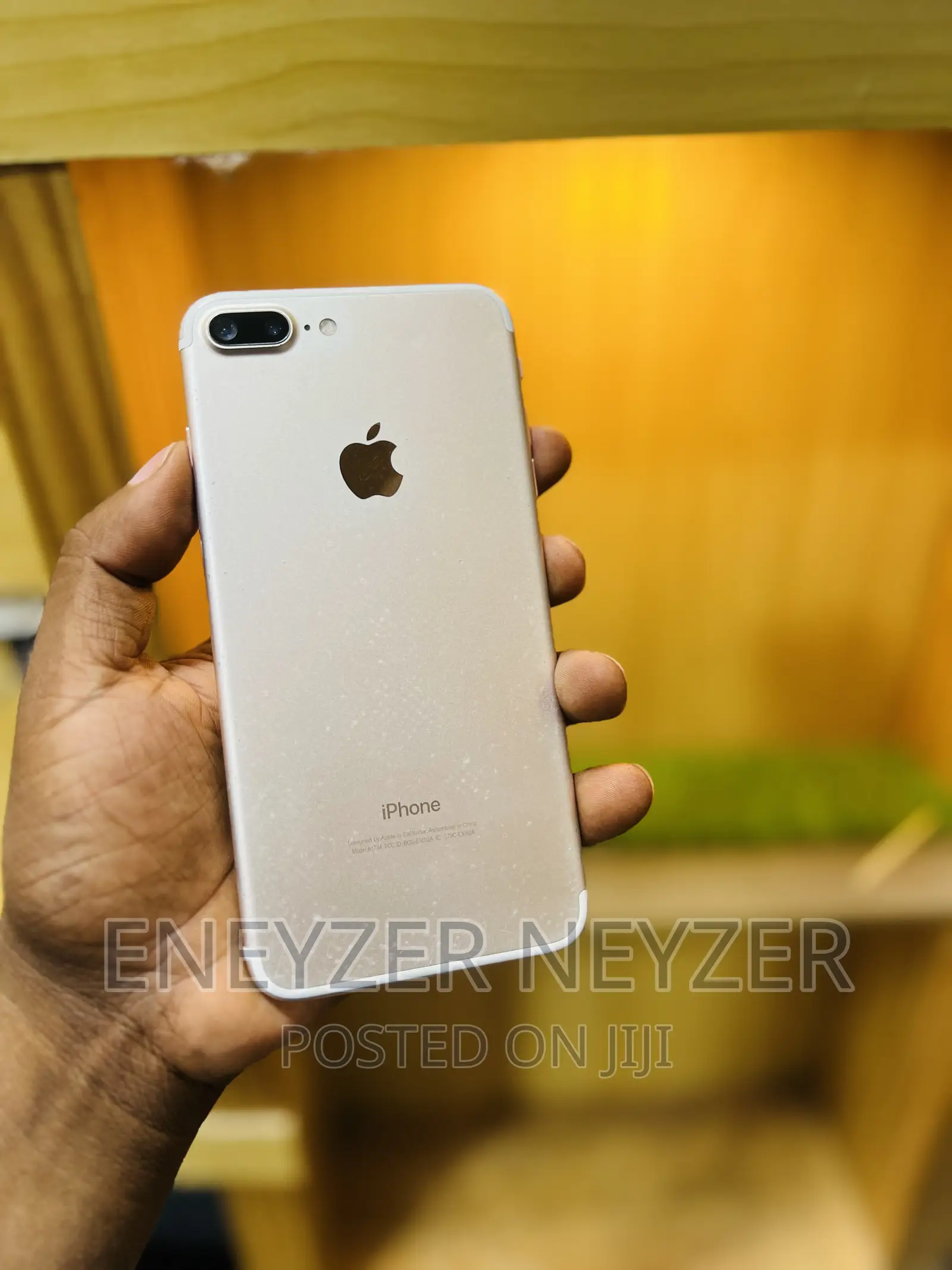 Apple iPhone 7 Plus 128 GB Gold
