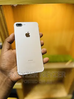 Apple iPhone 7 Plus 128 GB Gold