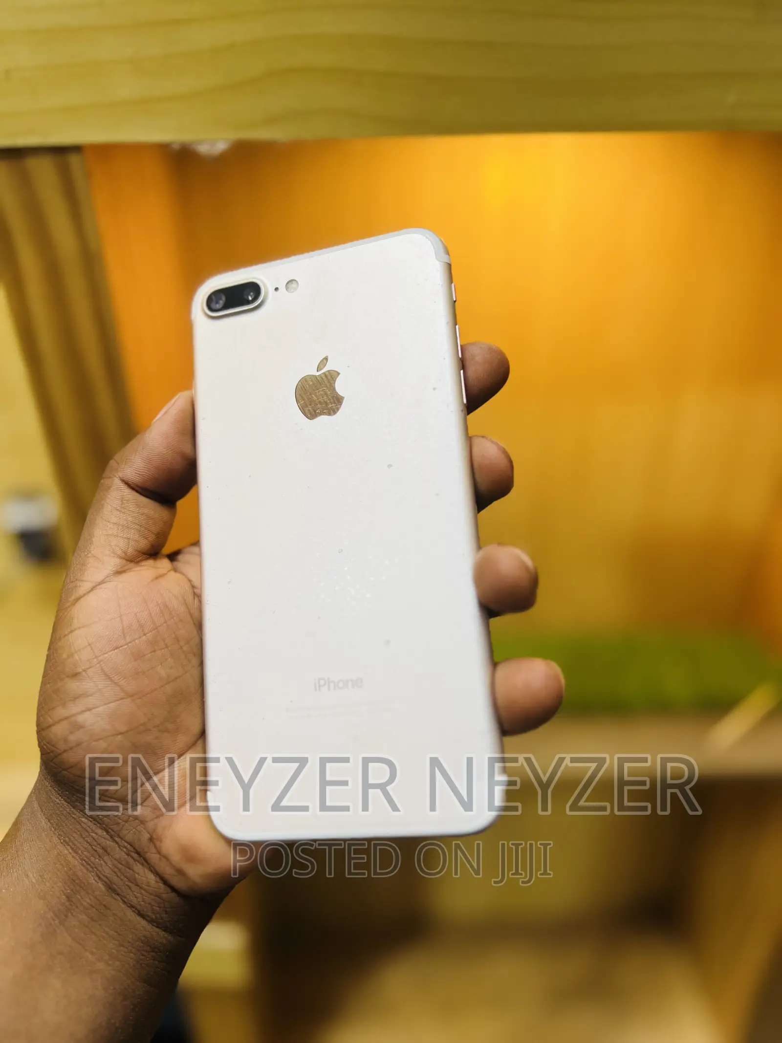 Apple iPhone 7 Plus 128 GB Gold