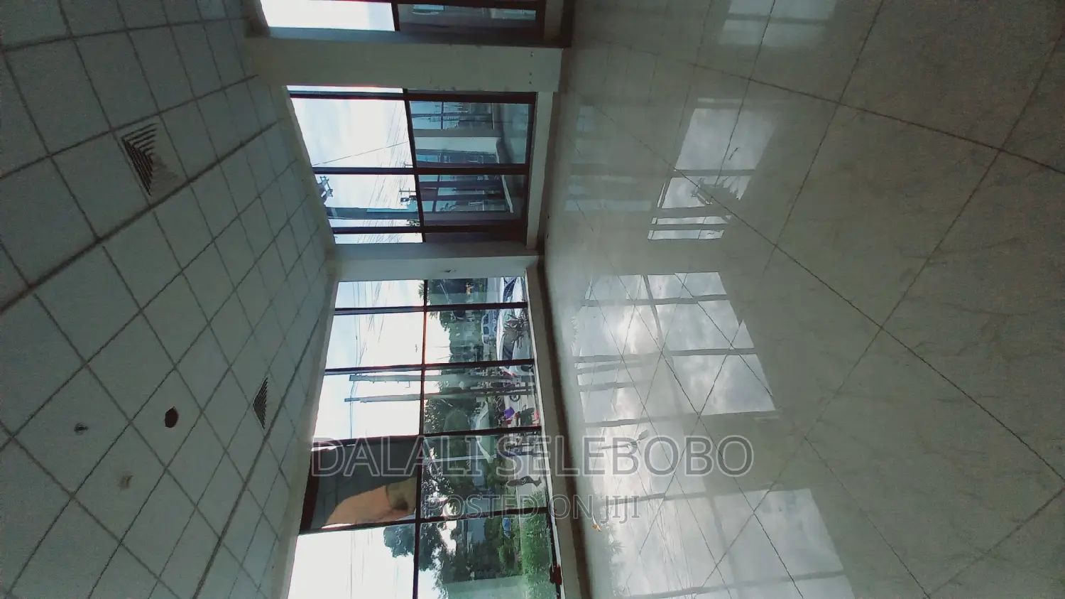 Super Market Near by Mliman City Mall.