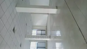 Office Bangalore Flo W 4 Near by Mliman City Mall