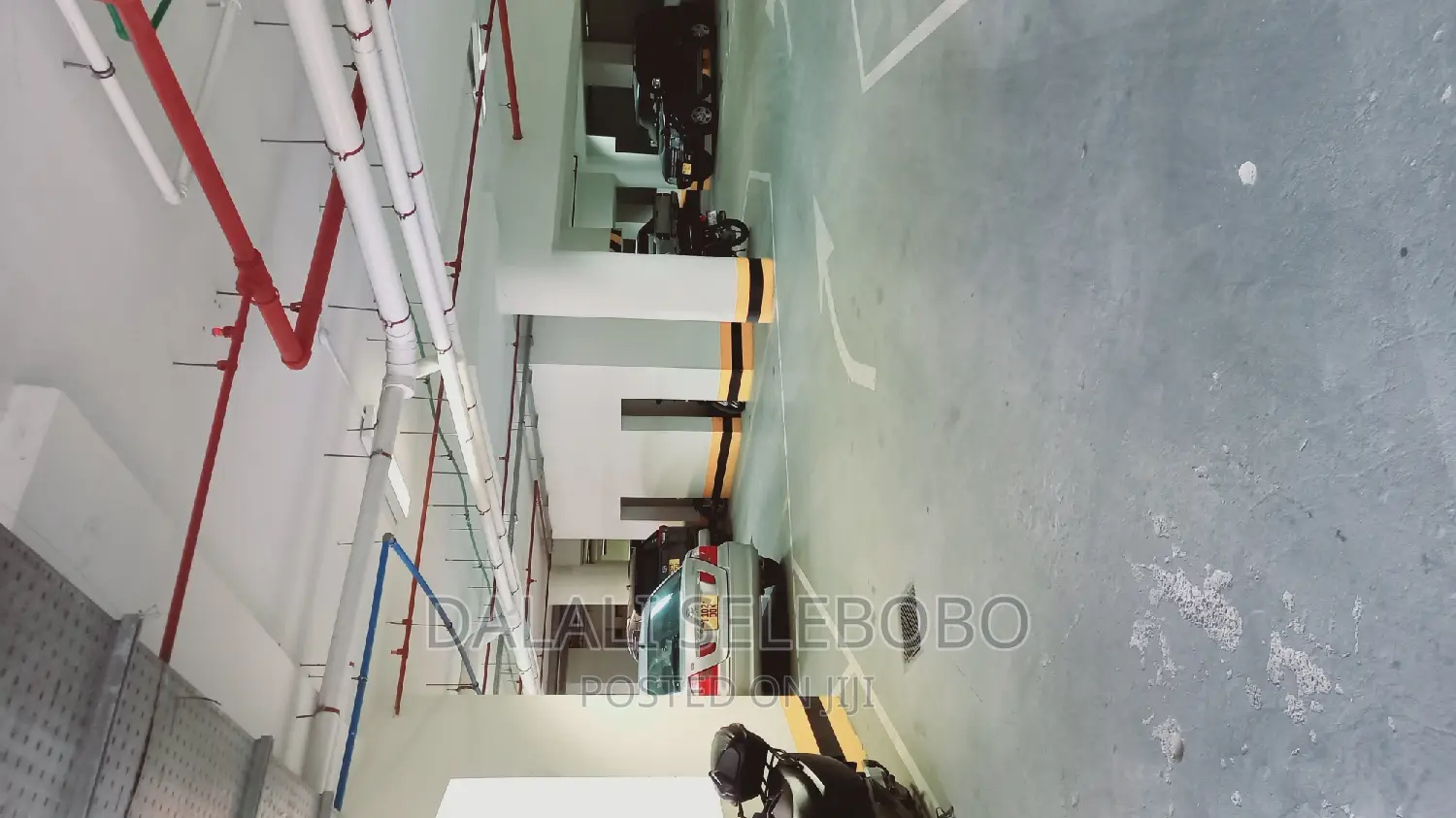 Office Bangalore Flo W 4 Near by Mliman City Mall