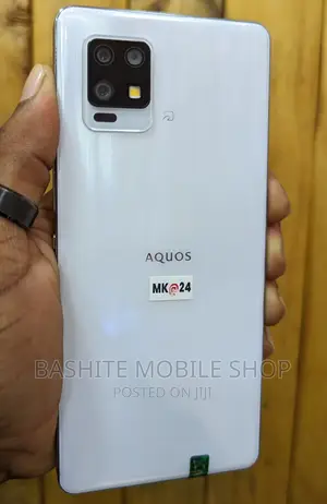 Sharp Aquos zero6 128 GB White