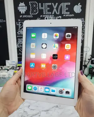 Apple iPad Air 32 GB White