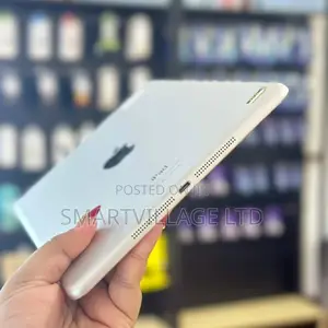 Apple iPad Air 16 GB White