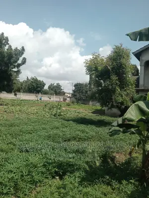 5bdrm House in Dalalipapaatzseven, Kinondoni for sale