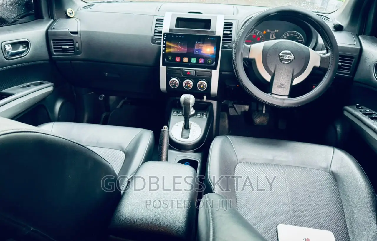 Nissan X-Trail 2012 Green