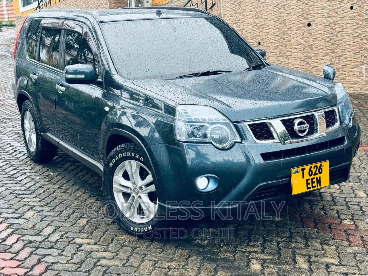 Nissan X-Trail 2012 Green