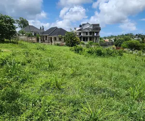 Plot for Sale Goba Lastanza