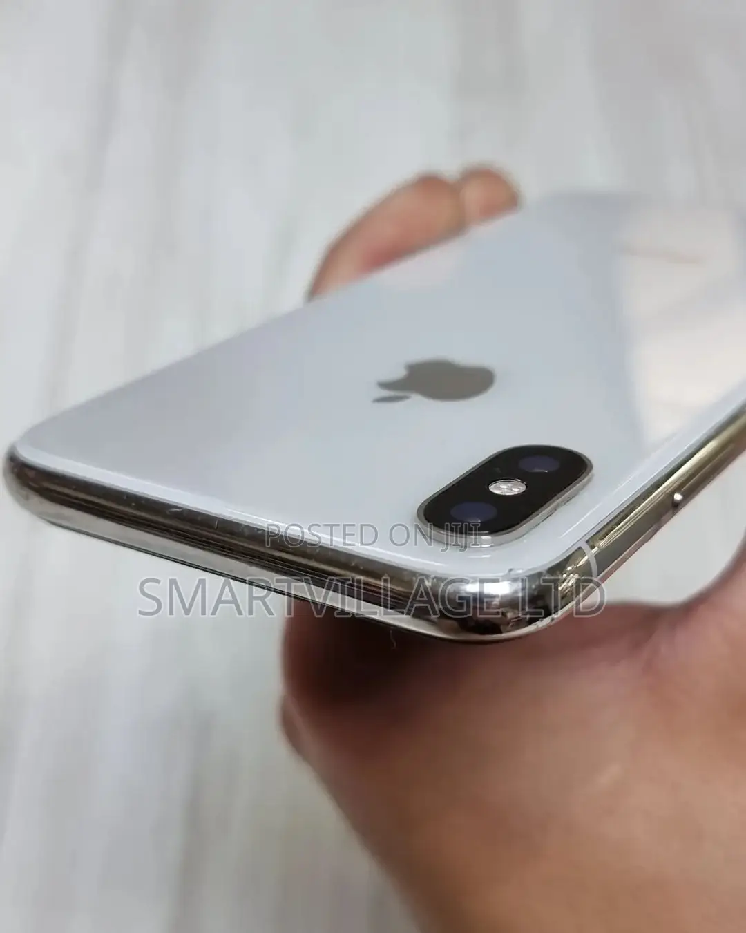 Apple iPhone X 64 GB White