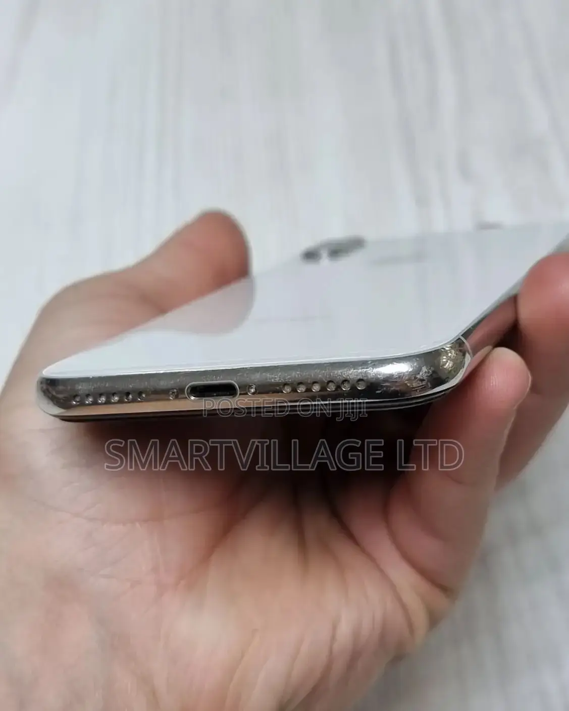 Apple iPhone X 64 GB White