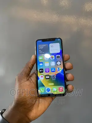 Apple iPhone X 64 GB White